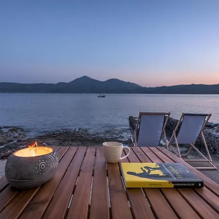 On The Waterfront Klima (Milos)