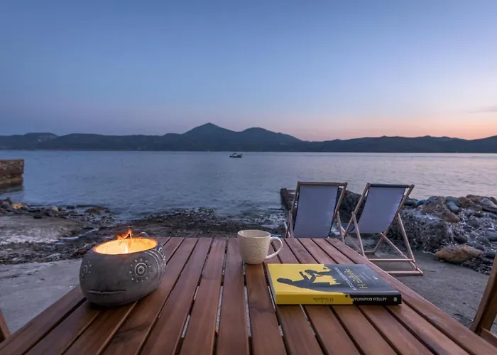 On The Waterfront Klima (Milos)