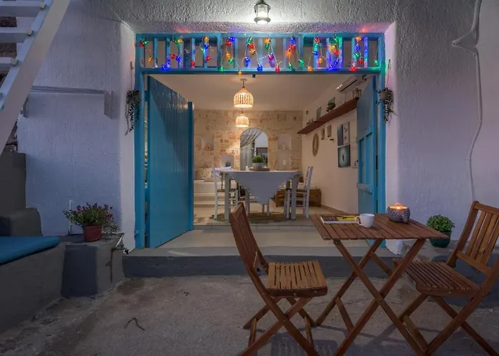 On The Waterfront بيت للعطل Klima (Milos)