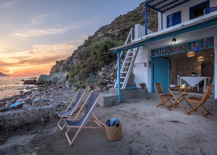 On The Waterfront Holiday home *