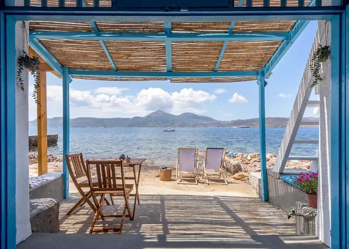 On The Waterfront Holiday home